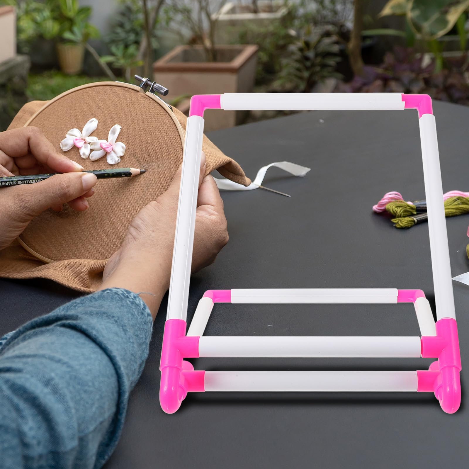 OSALADI Bastidor de Clip de Bordado de Plástico para Punto de Cruz, Fácil de Montar y Almacenar, Aro Ajustable Adecuado para Patchwork y Manualidades