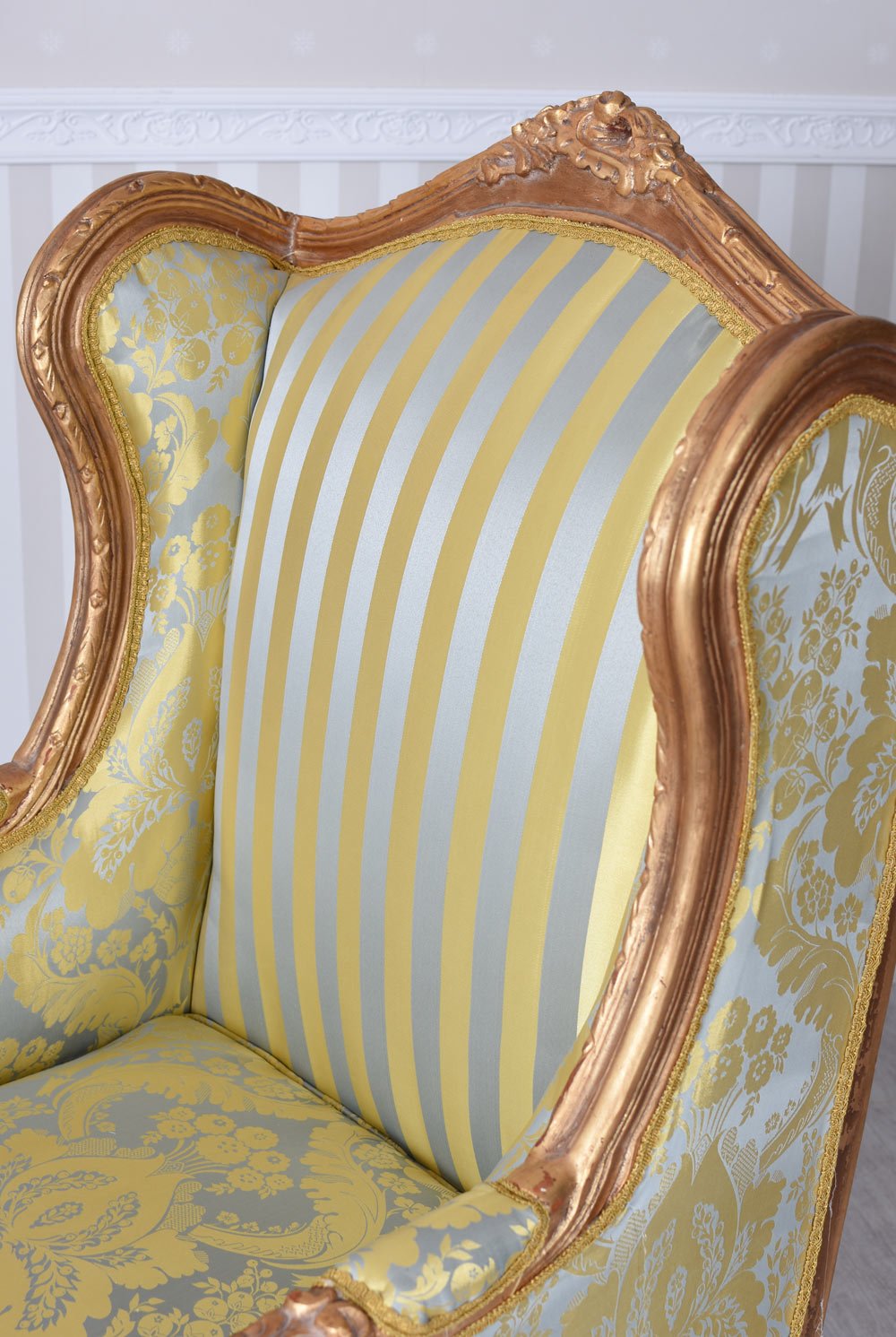 Fauteuil - Bergère à Oreilles De Style Louis XV