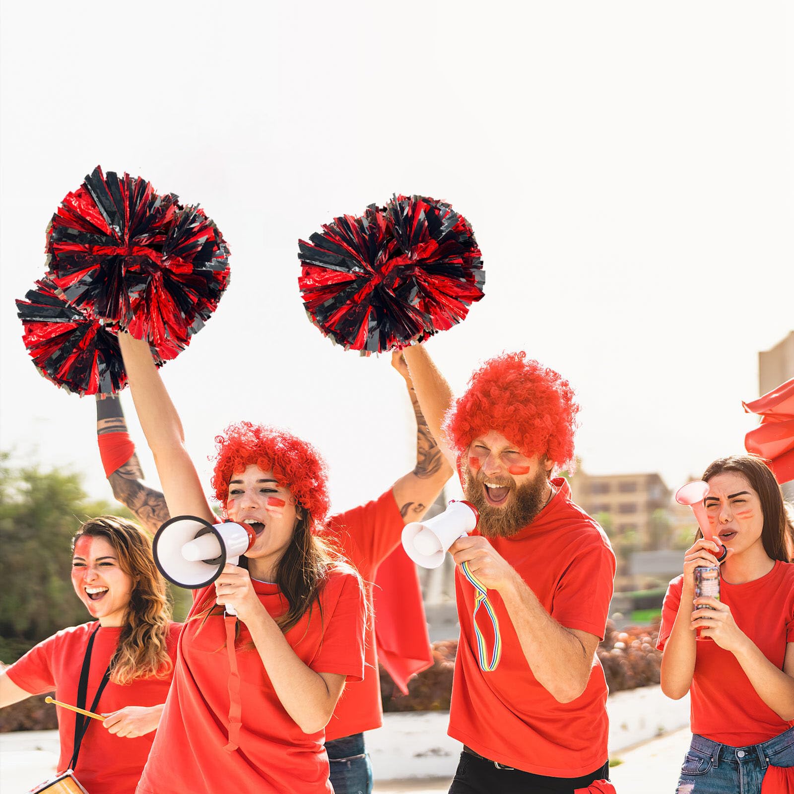 Pompon cheerleader neri e rossi 30,5 cm metallizzati con manico a bacchetta