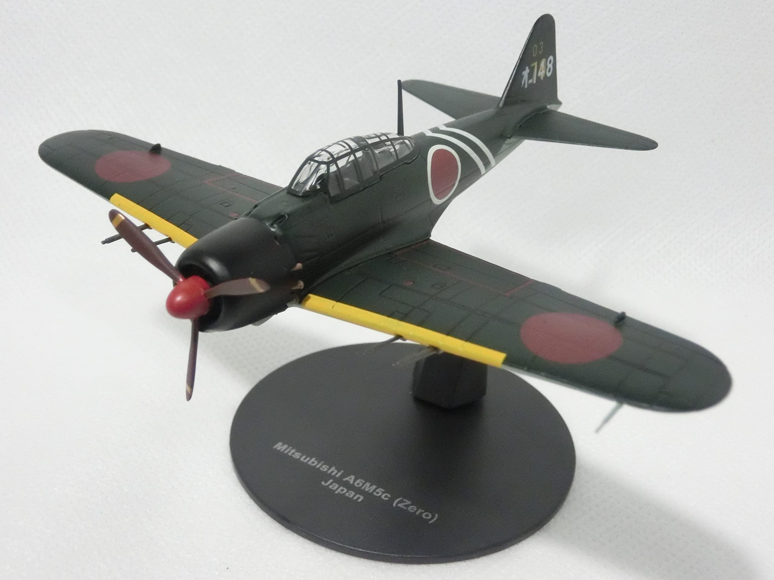 Amazon | 1/72 完成品 零式艦上戦闘機 五二丙 厚木第二〇三海軍