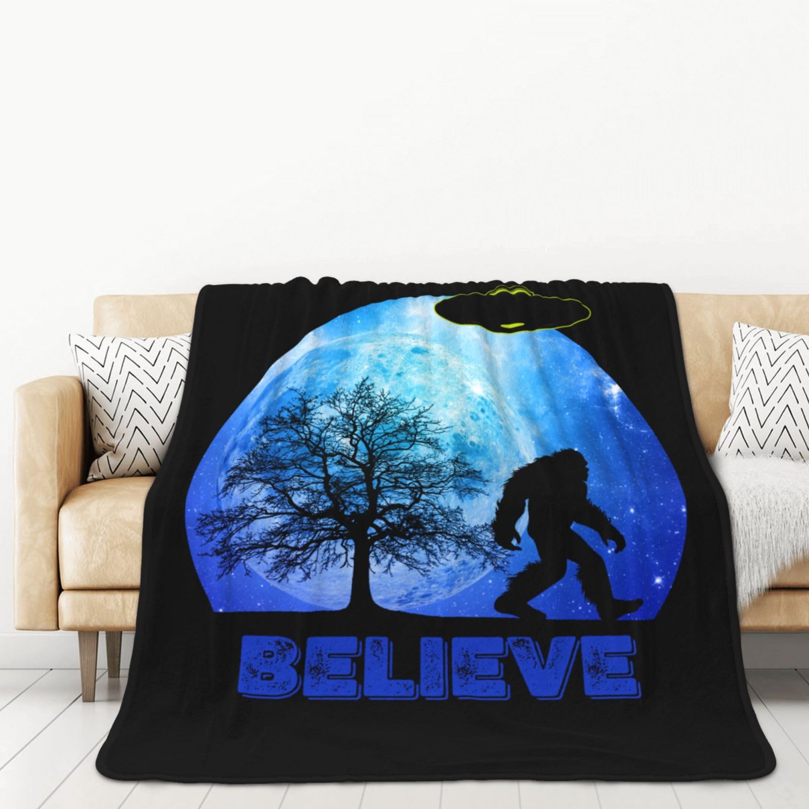 Amazon.com: Believe Sasquatch UFO Bigfoot Blanket Super Soft u0026 Warm  Anti-Pilling Printed Double Sided Cloth Plush Flannel Blankets for Bed Sofa  Couch Travel Camping 60x80 Inches : Home u0026 Kitchen