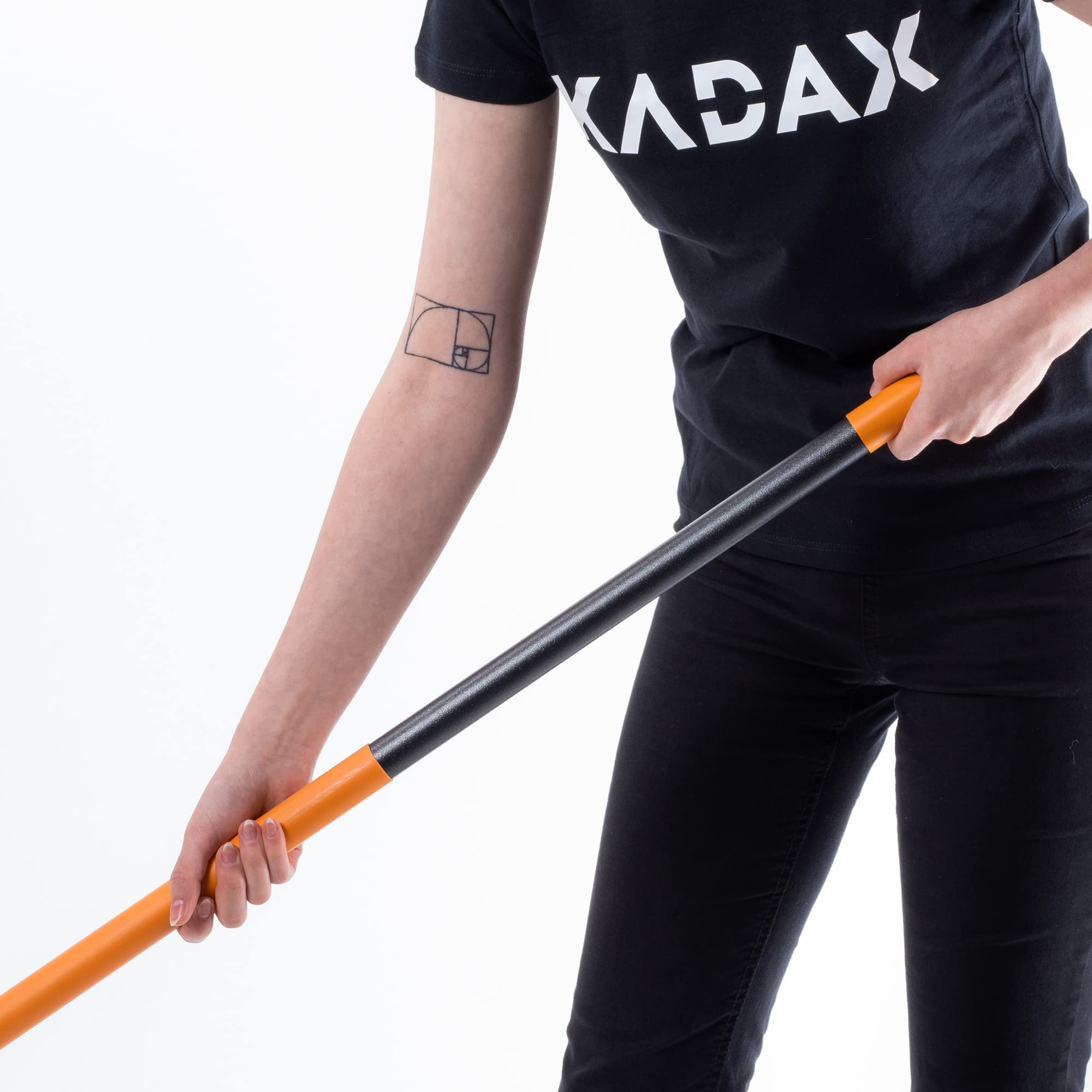 Rastrillo KADAX, rastrillo metálico de jardín, rastrillo Ancho con Mango metálico de 154,5 cm de Largo, Herramienta de jardín para desherbar, abonar, rastrillo de jardín para césped y Hojas
