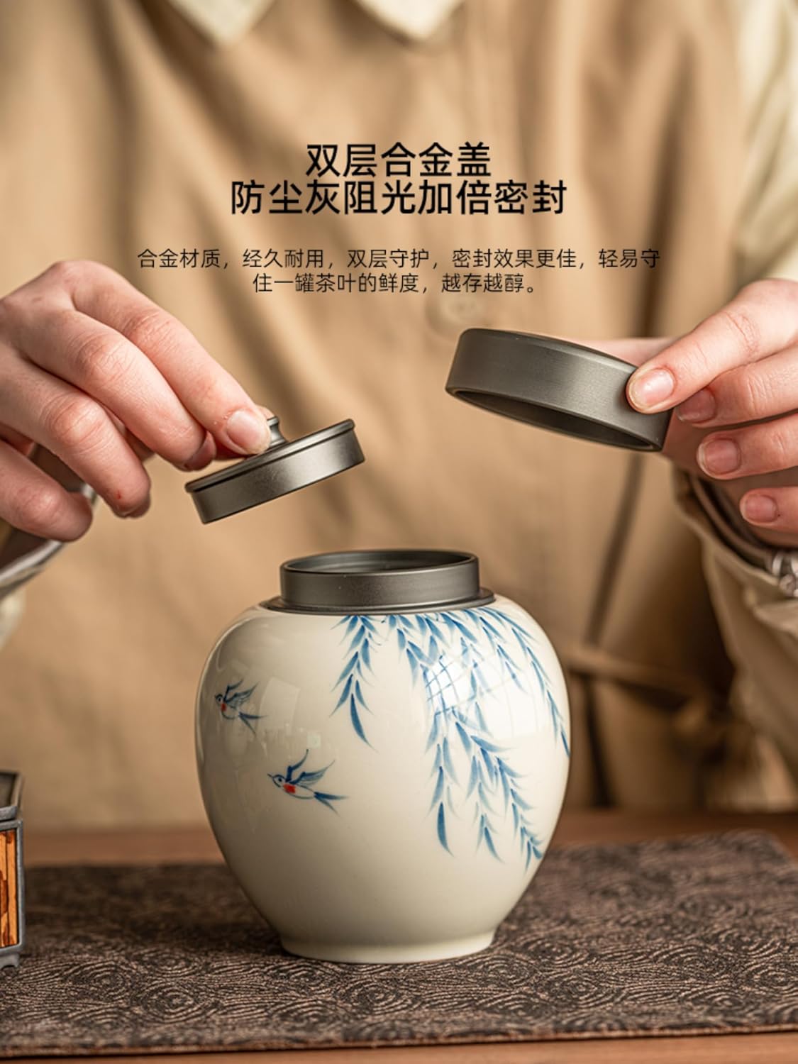 Willow Tea Canister Ceramics, 450ml 12.3oz, Sealed Jar Sealed Storage Tank Tea Storage Caddy