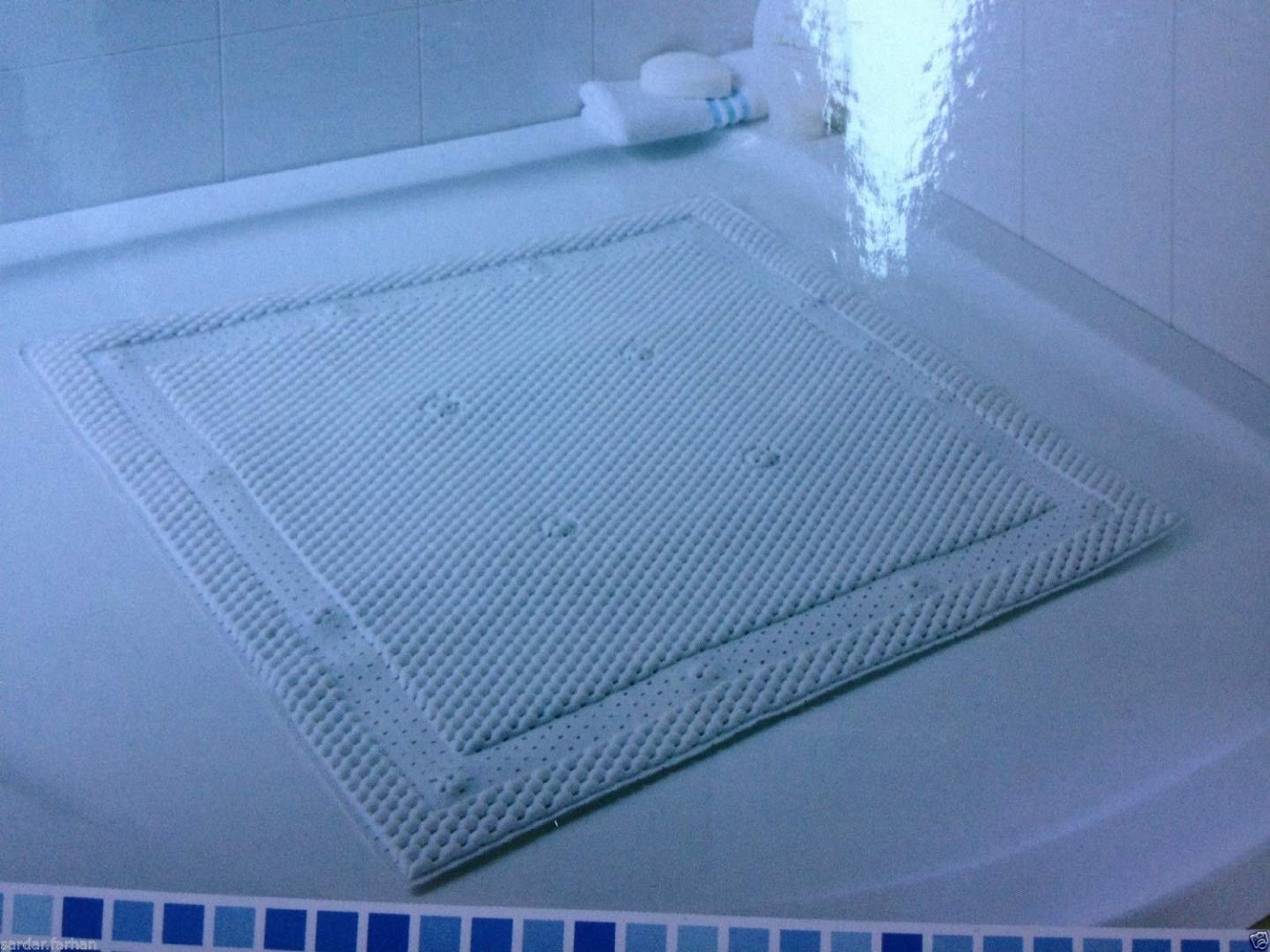NEW WHITE CUSHIONED SHOWER MAT EXTRA GRIP SQUARE SUCTION ANTI NONSLIP SHOWER MAT