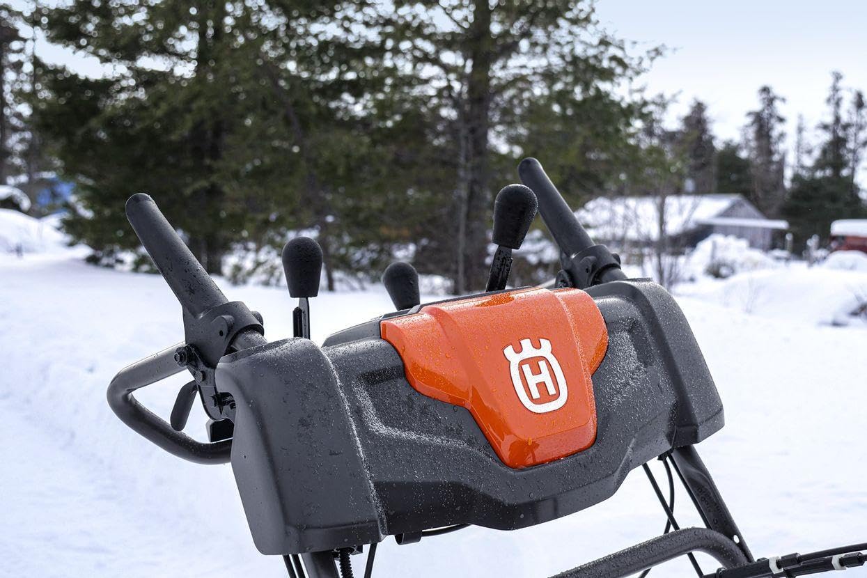 Amazon.co.jp: Husqvarna ST230 30インチ 2段式除雪機 291ccエンジン 