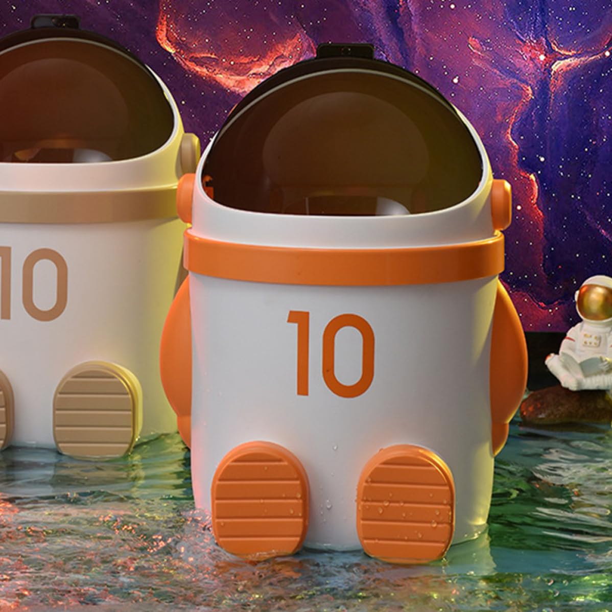 LALAFINA Papelera con Tapa Astronauta de Dibujos Animados, Plástico Naranja