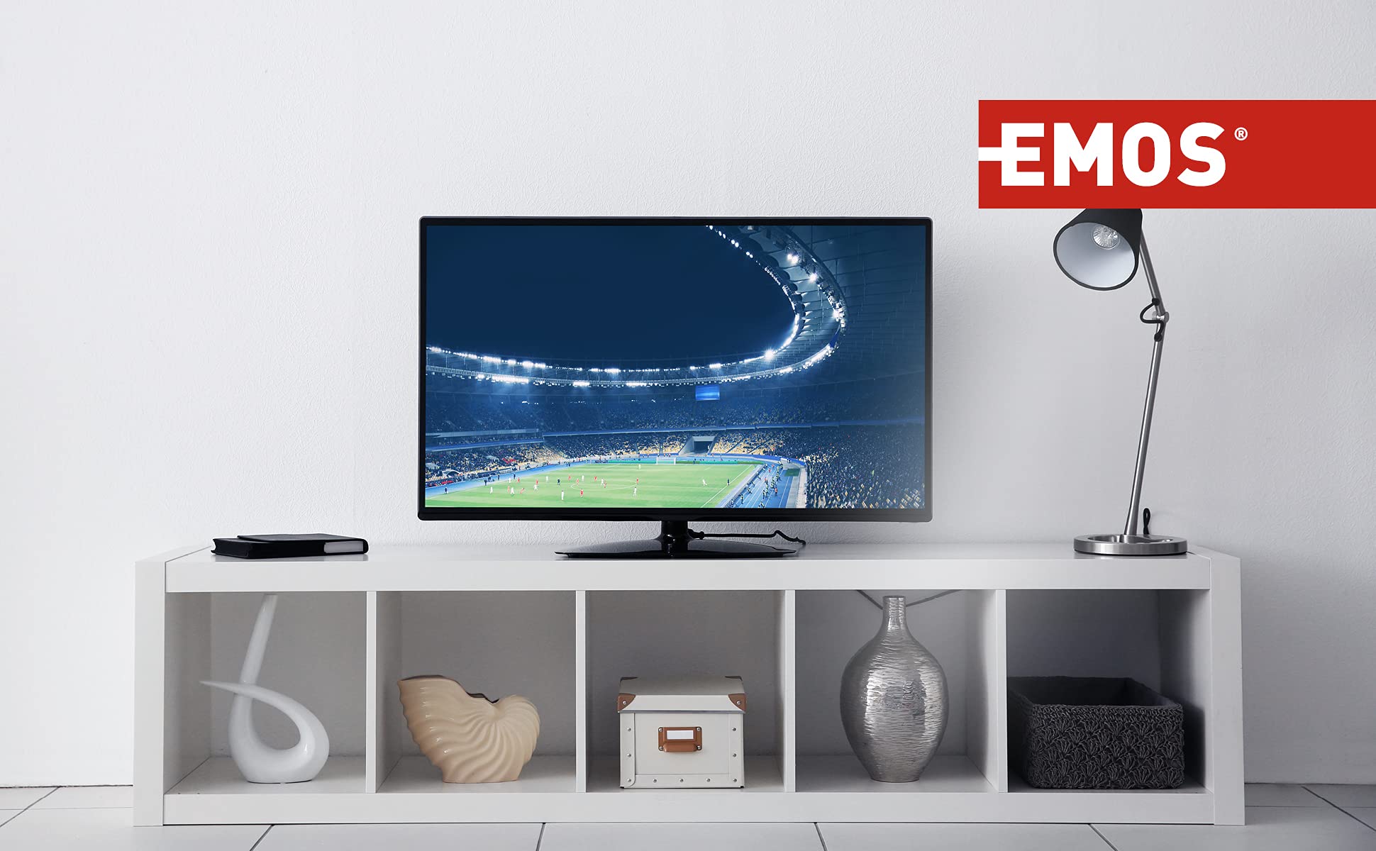 EMOS P1423R Steckdosenleiste 4-Fach mit Schalter, 3 m Kabel, weiß, Steckdosen 45° gedreht, 1,5 mm, Schuko Mehrfachsteckdose mit Kindersicherung, IP20 für Innenbereich (Packung mit 3)