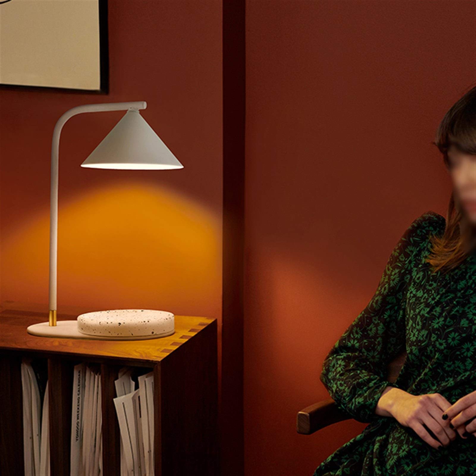 Amazon.co.jp : デスクランプ、収納トレイ付きガーリークリエイティブ