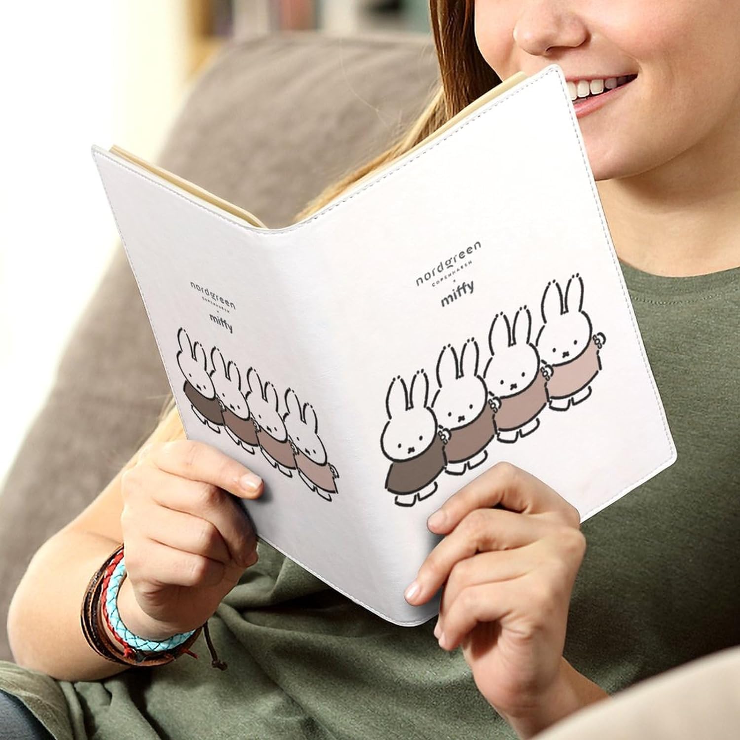 Amazon | ミッフィー ブックカバー A5 ノートカバー レザー おしゃれ