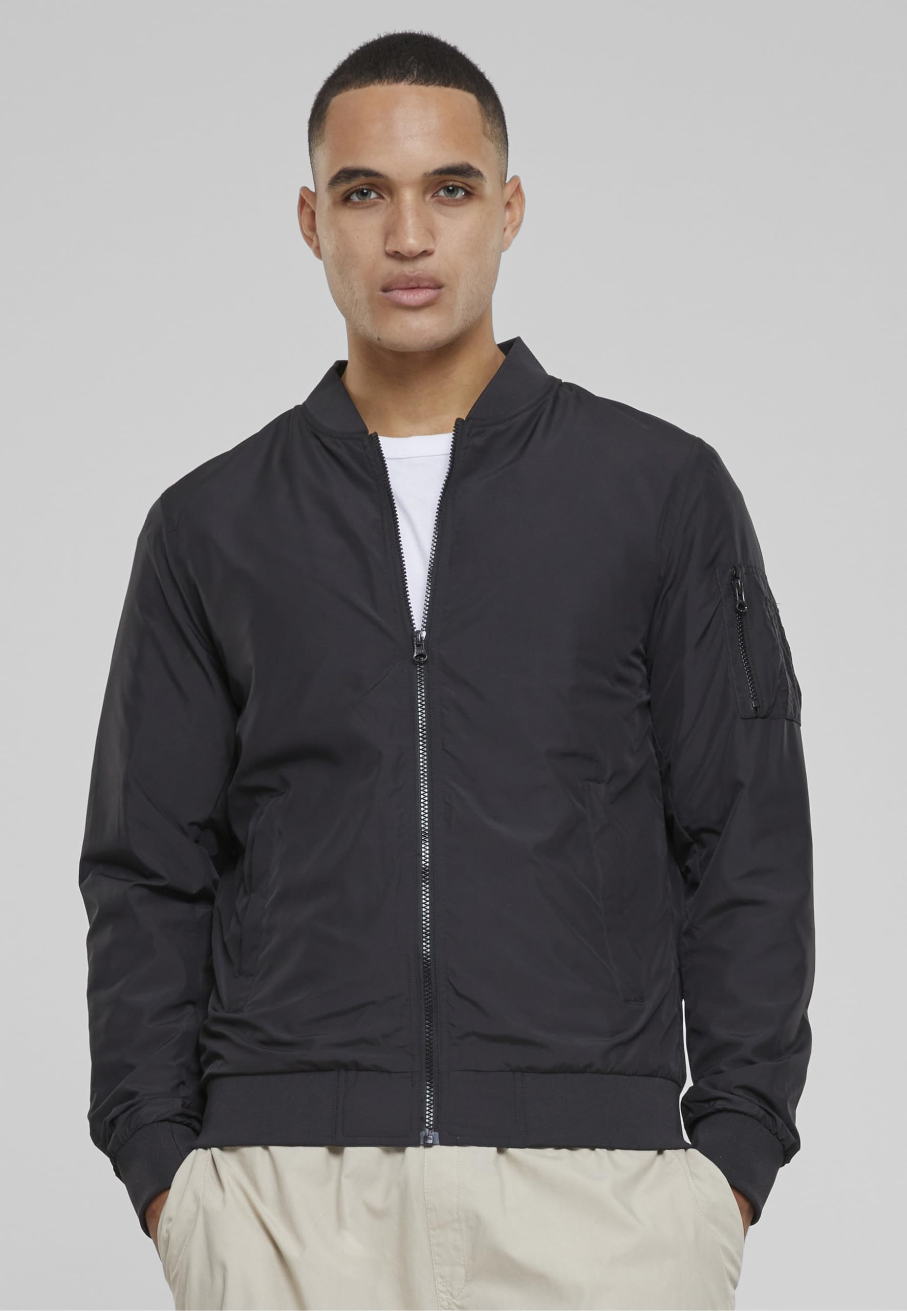 Urban Classics M?ska kurtka bomberka, lekka kurtka samolotowa dla m??czyzn w wielu kolorach, rozmiary S - XXL