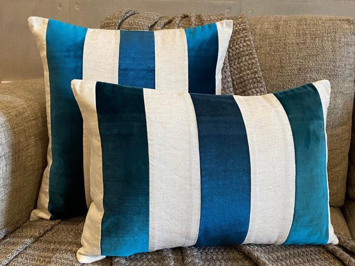 The HomeCentric Decorativo Blu acqua Fodere per cuscini, Set di 2, 45x45 cm Velluto Cuscino, Fodera per cuscino con Patchwork, A strisce Cuscino, Moderno Fodere per cuscini - Velvet Band Teal