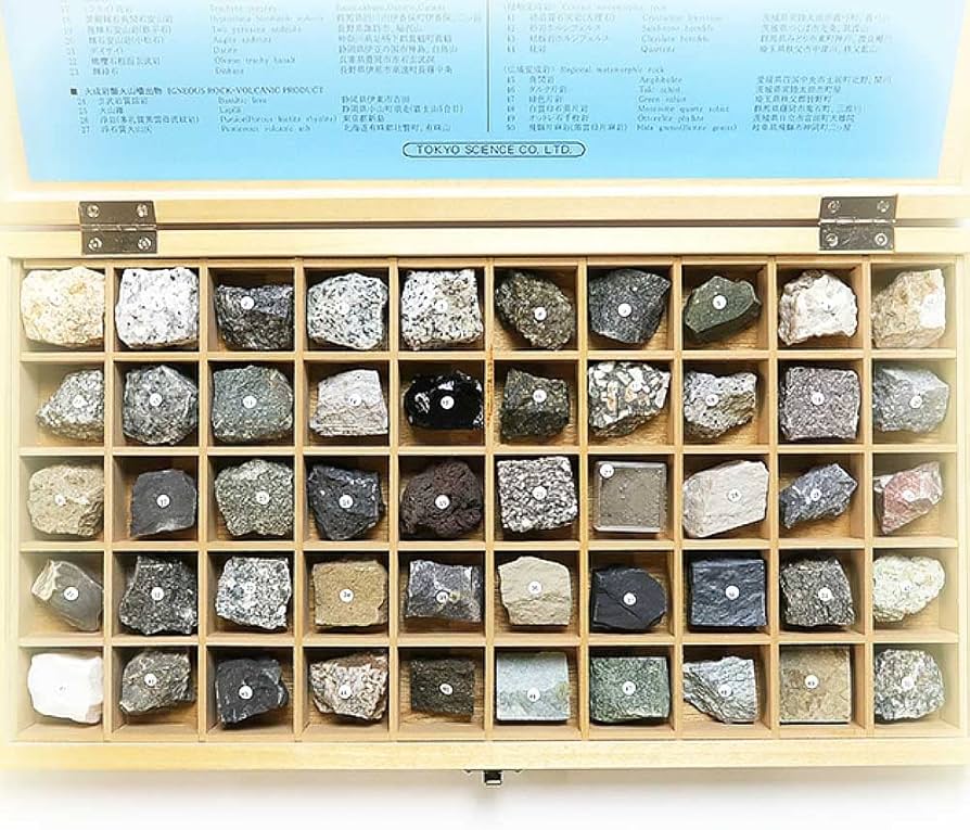 岩石標本　‐ ROCK COLLECTION ‐ Amazon | SCIENCE Rockin'Collection 50「deluxe 岩石標本50種類