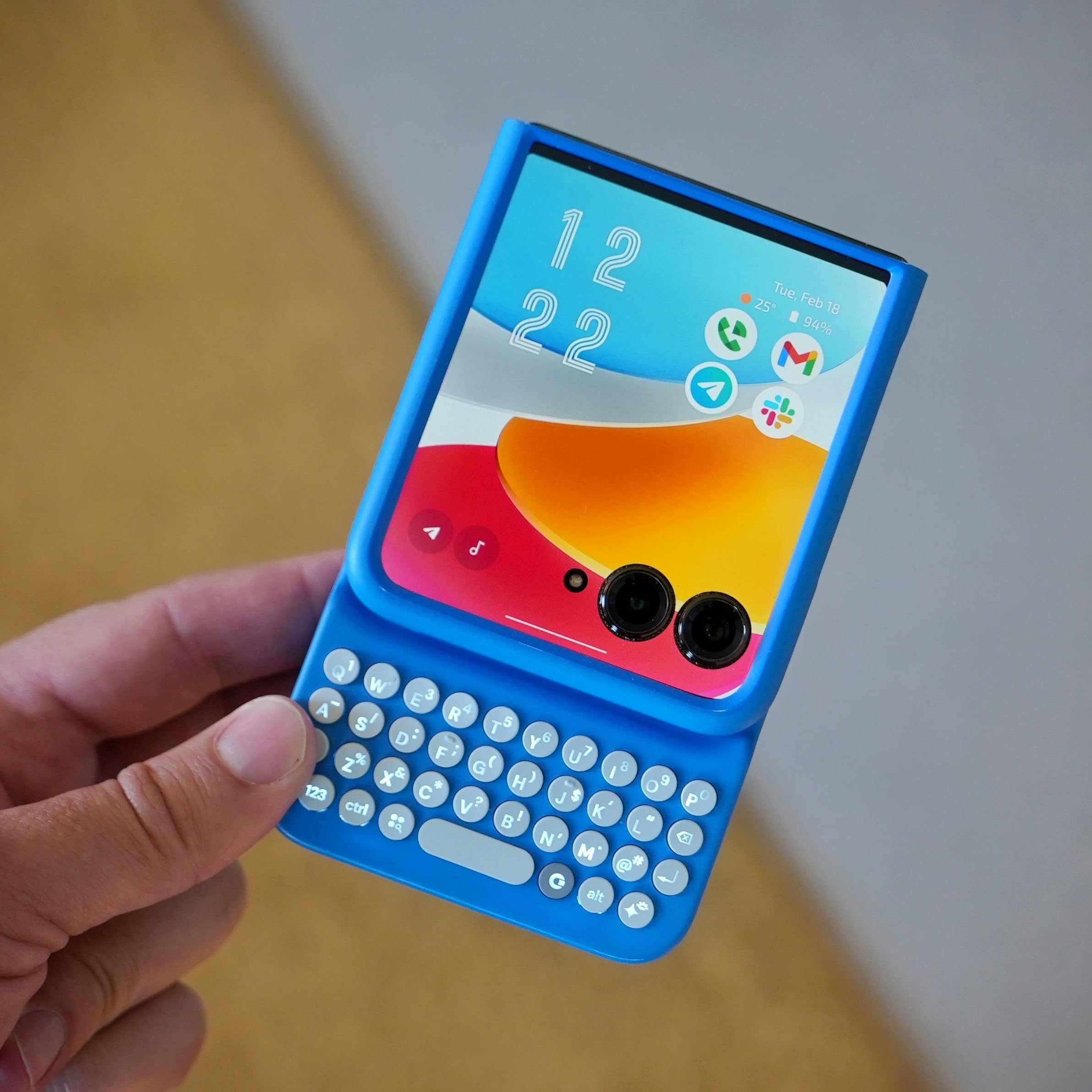 Clicks Keyboard for Razr キーボード付き スマホケース Clicks Keyboard for Razr キーボード付き スマホケース Amazon.co.jp