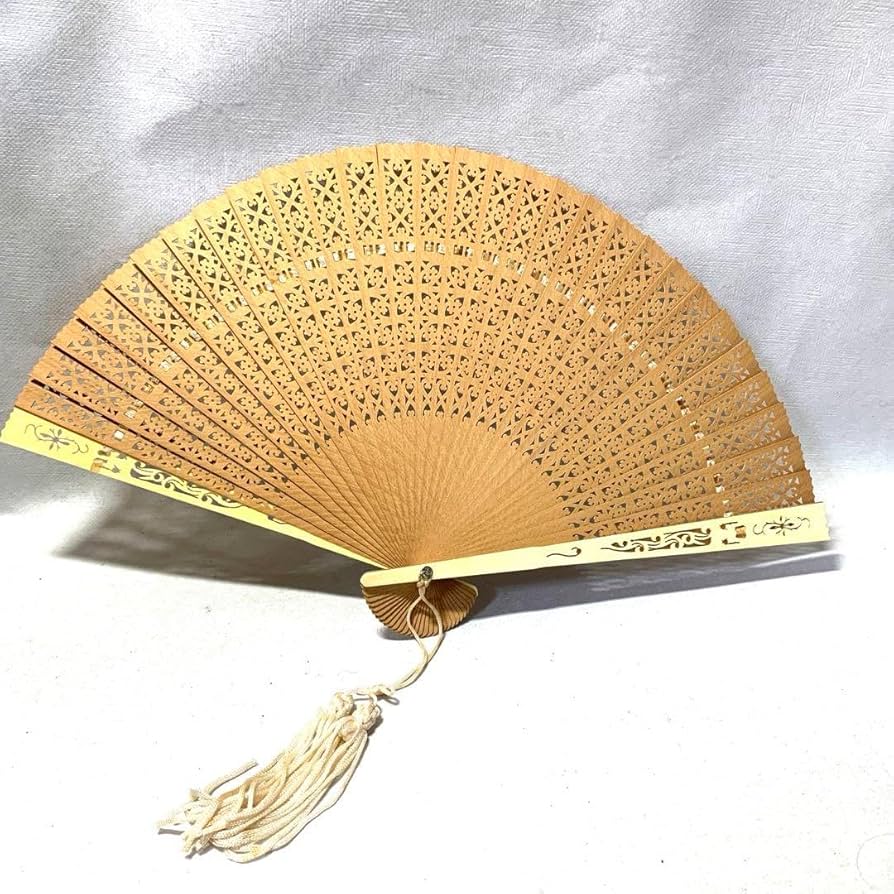 Amazon.co.jp: 高級 天然 白檀 総白檀扇子 透かし彫り 扇子 ケース付き