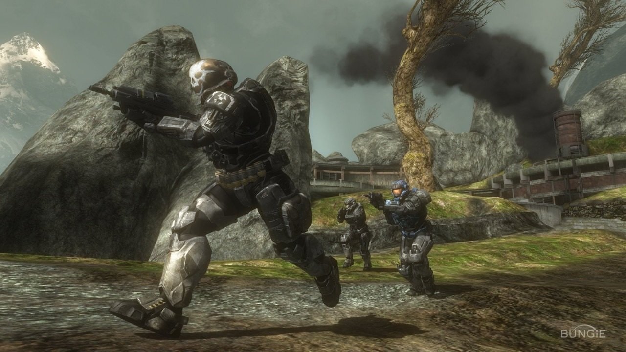 Console Xbox 360 250 Go + Fable 3 + Halo Reach