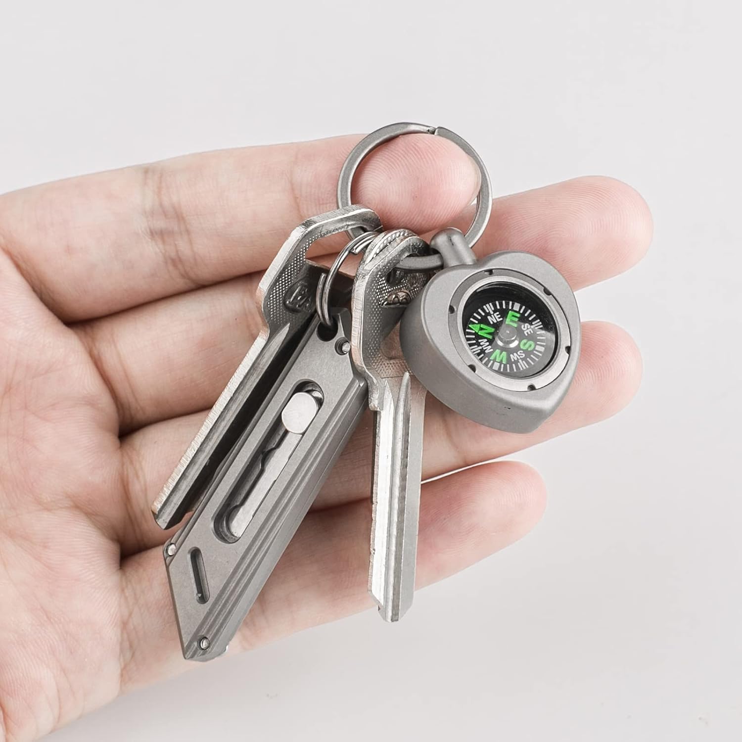 Amazon.co.jp: TIMULTI チタン製 方位磁石 コンパス 軽量 防水