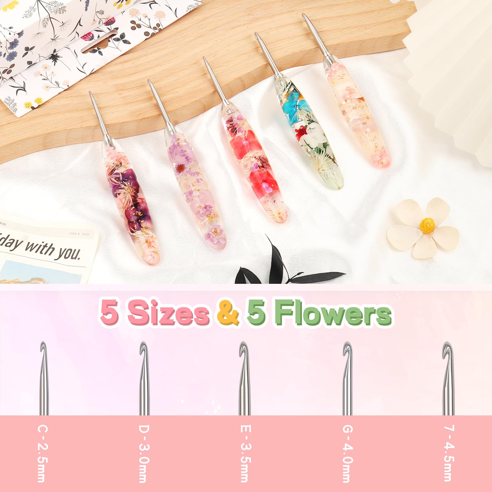 Reessy Juego de 5 ganchos de ganchillo de resina floral con caja de regalo, 2,5 mm, 3,0 mm, 3,5 mm, 4,0 mm, 4,5 mm, ganchos ergonómicos de acero inoxidable para principiantes, agujas de ganchillo