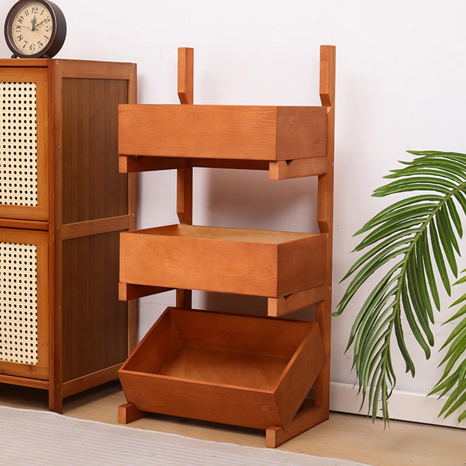 Panier de rangement en bois avec son support amovible pratique