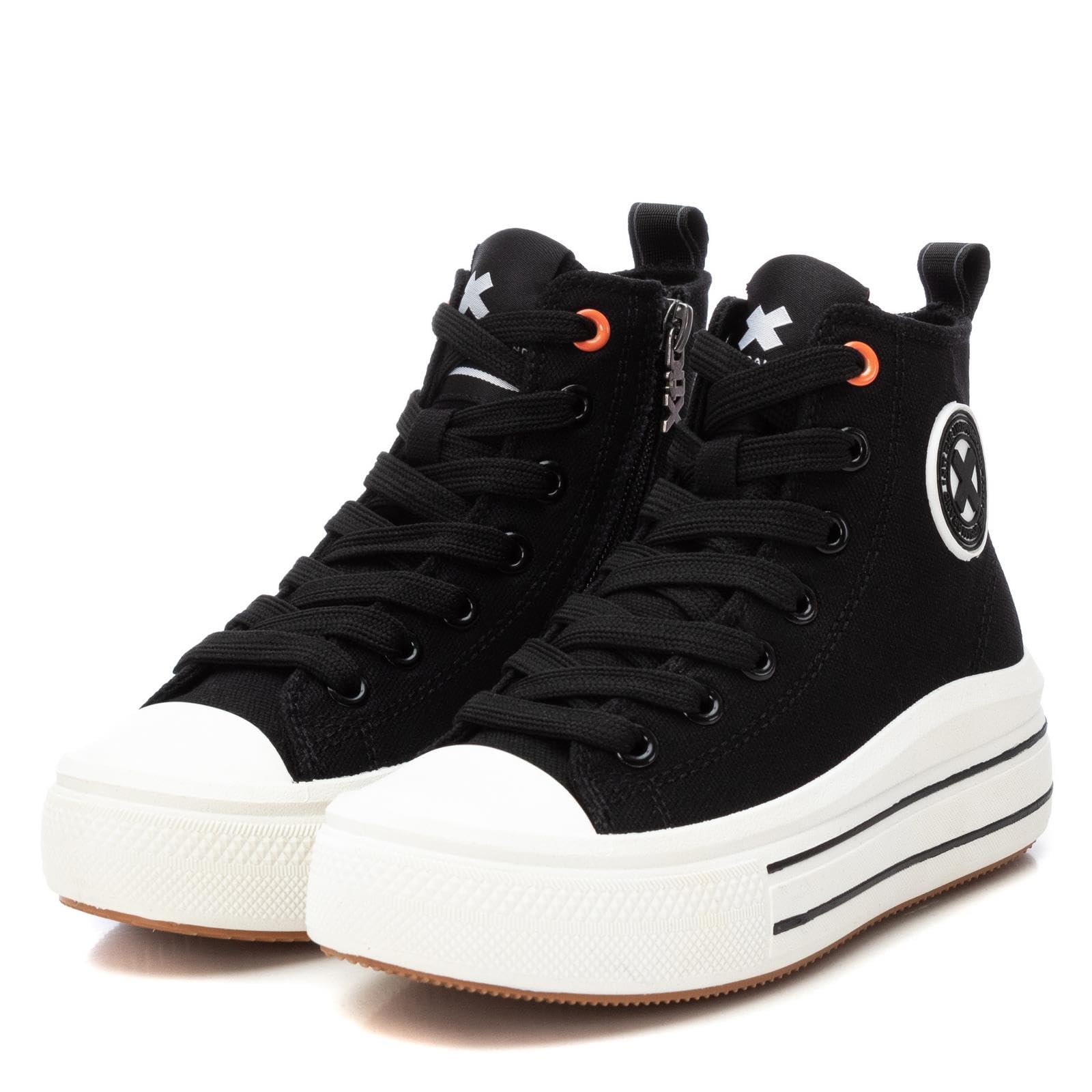 XTI - Zapatilla Niña Negro - Calzado Cómodo y Versátil - Moda casual - Modelo 15085407 (Talla 37)
