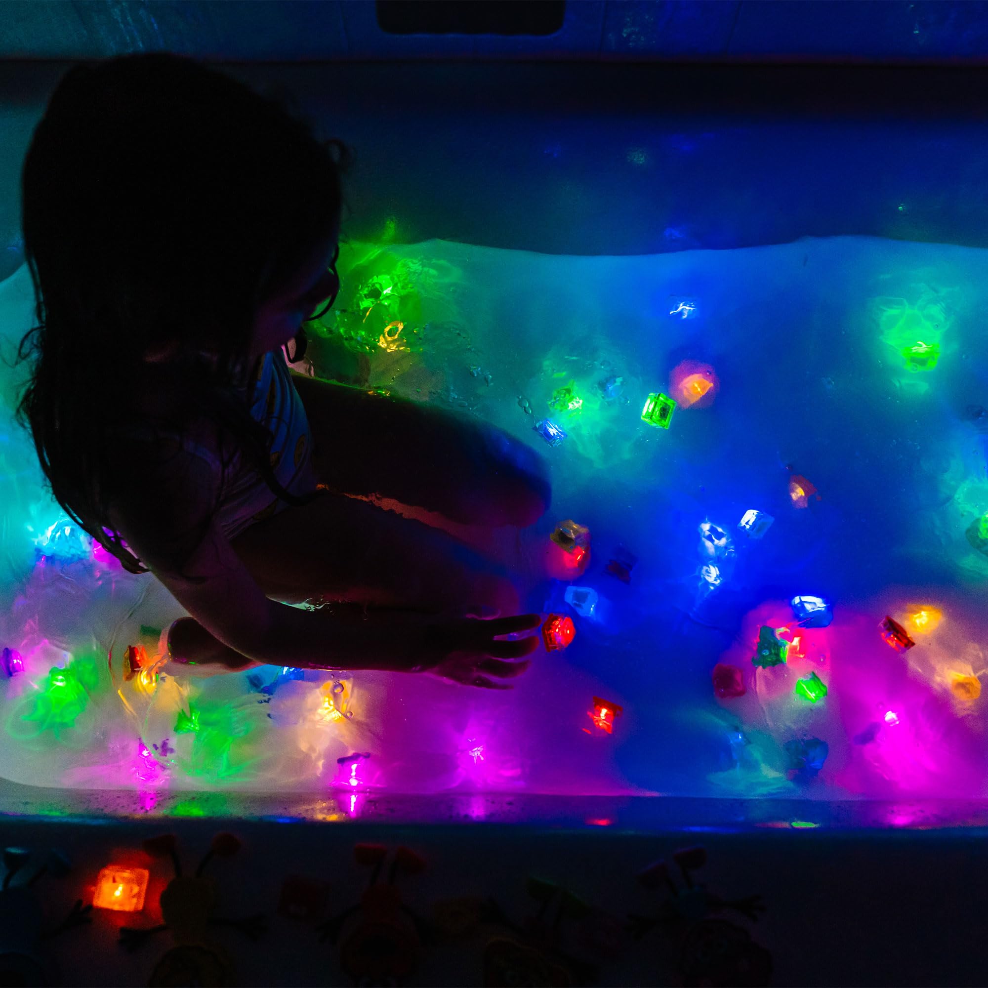 Glo Pals, Set 4 Cubi Luminosi Alex, Giochi da Bagnetto per Bambini da 3 Anni di Età, Aiuta lo Sviluppo Sensoriale e Cognitivo, con Illuminazione Automatica, Giallo