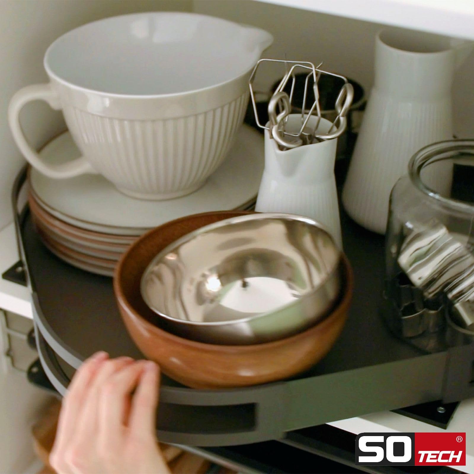 Kesseböhmer Drehbeschlag TurnMotion III anthrazit für 60er-Hochränke Hochschrankbeschlag 360° drehbar von SOTECH