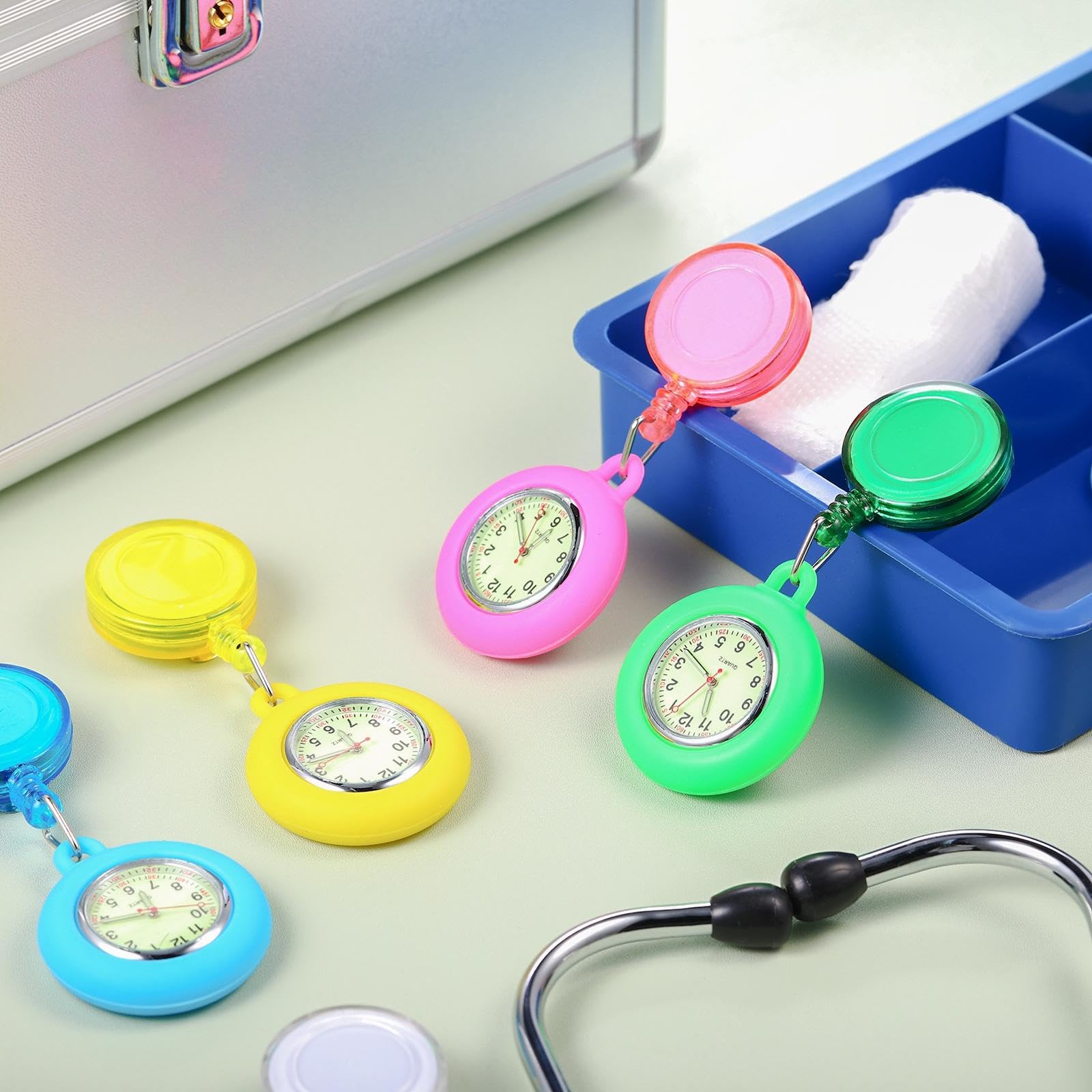 Outus 16 Stück einziehbare Krankenschwesteruhr mit Clip, Silikon, dunkel leuchtend, Taschenanhänger, Stethoskop-Spule, Krankenschwesteruhr für CNA-Woche Geschenk (klassisch)