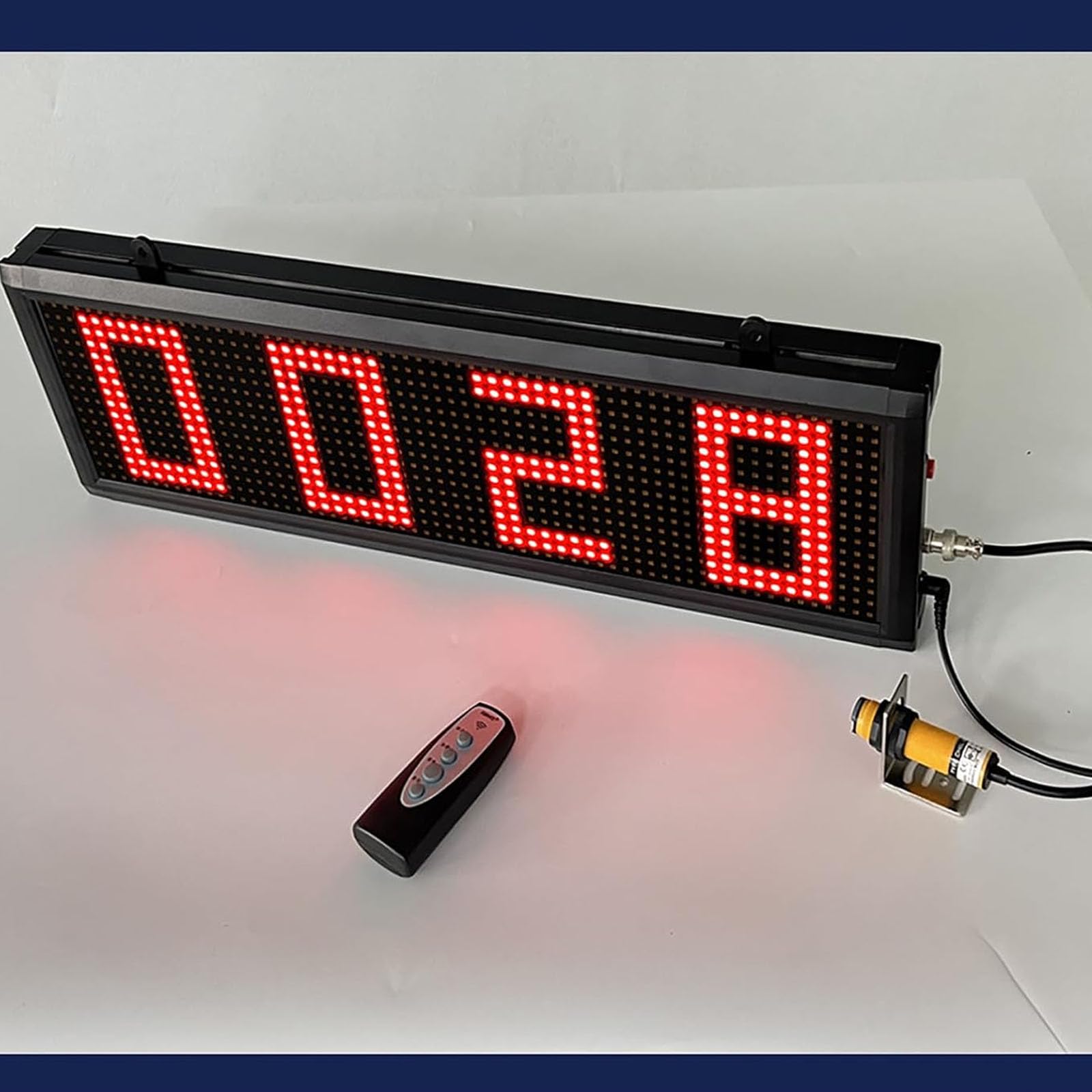 Compteur numérique LED à 4 chiffres, affichage de la distance d'induction de 70 cm, mémoire de panne de courant, pour le comptage de pièces de production