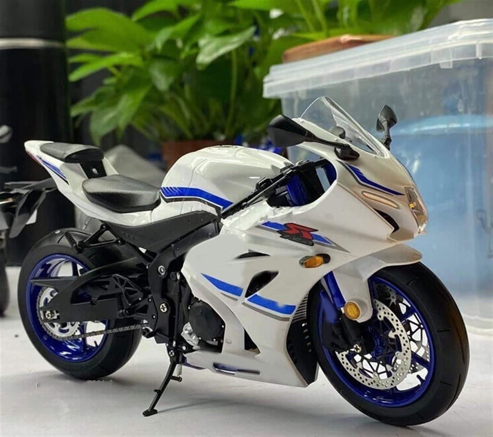 SEYXF Motorbike Toy for Suzuki GSXR GSX-R 1000 1000R Diecast Motorcycle Model Birthday Gift Toys Collection 1/12