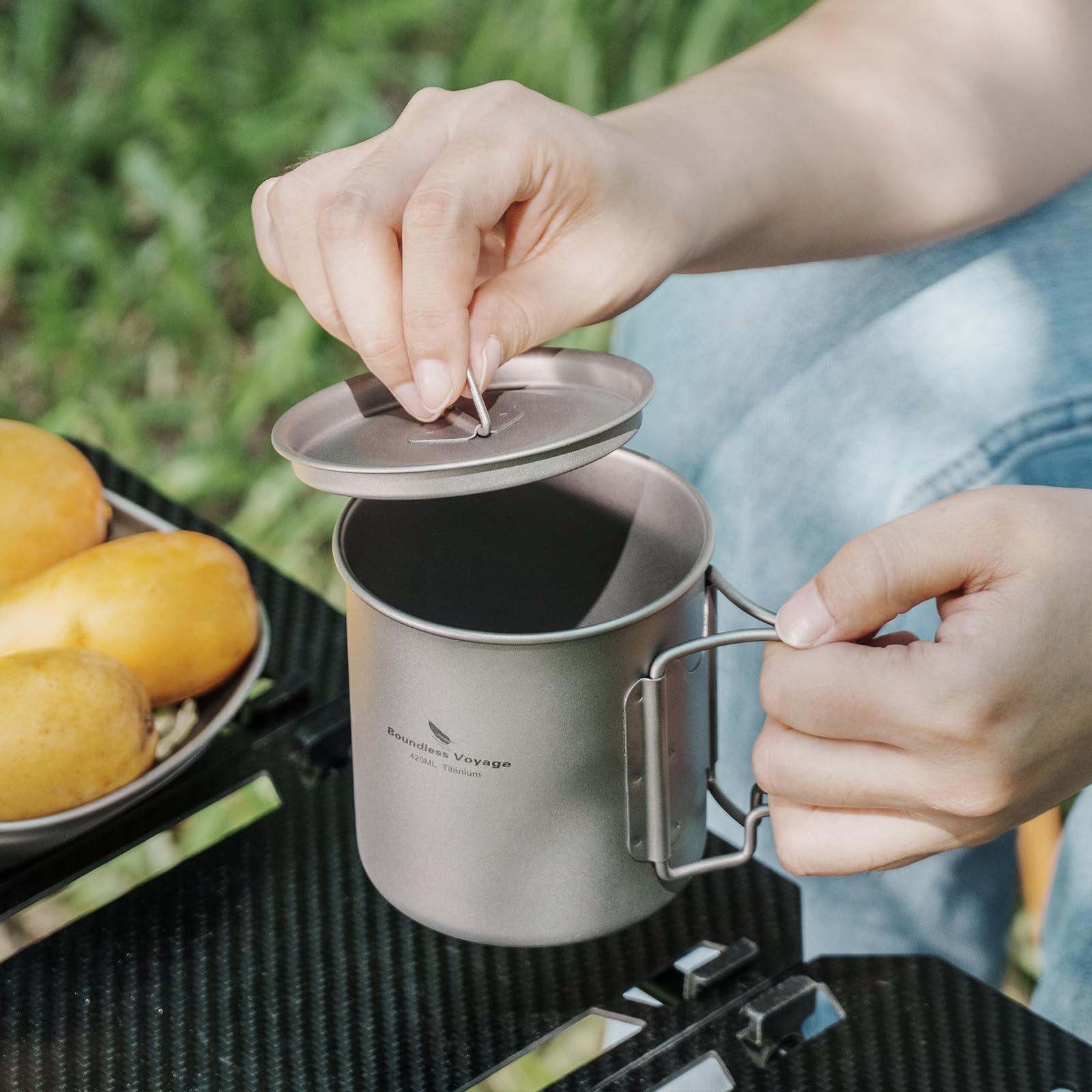iBasingo Titanium Thee Beker Kamperen Koffie Mok met Deksel Opvouwbare Handvat Outdoor Ultralicht Drinken Mok Picknick Bestek Kookgerei 300 ml Ti3034D