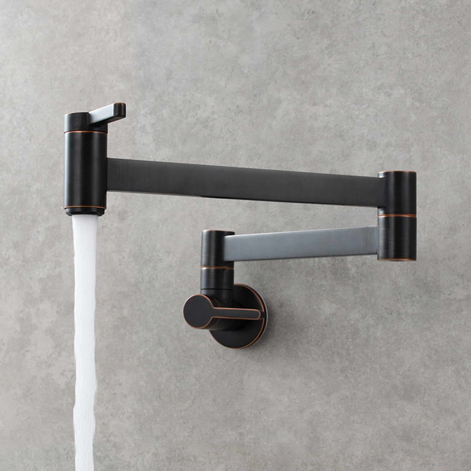 Grifo de cocina extensible de pared para ganar espacio en encimeras pequeñas 4