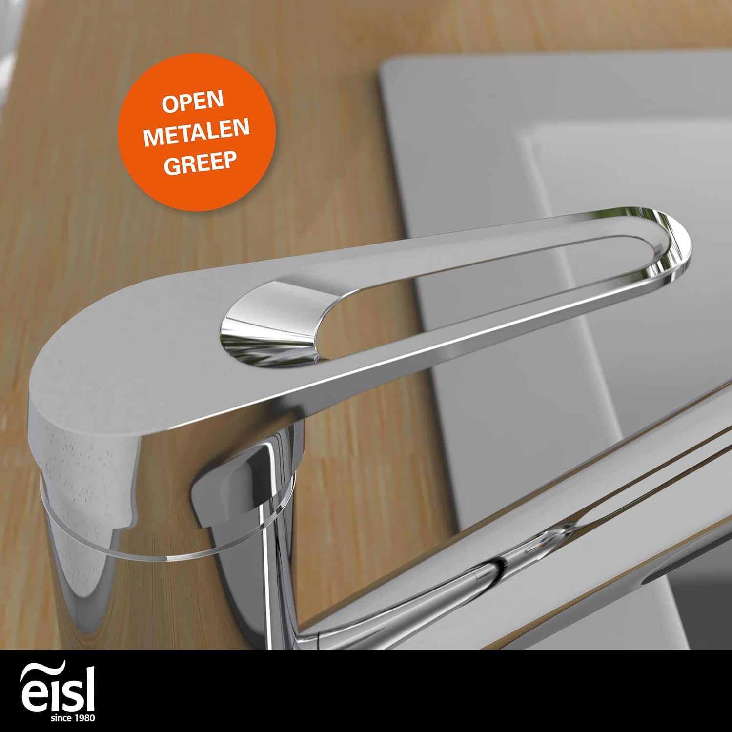 Detailed view of the open metal handle on the EISL Speed kitchen faucet.