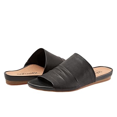SoftWalk Camano Women