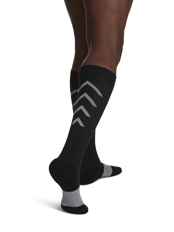 SIGVARIS Men's & Women's 401 Athletic Recovery Calf High Socks 15-20mmHg - Black - XX-Large by Sigvaris - Image 2