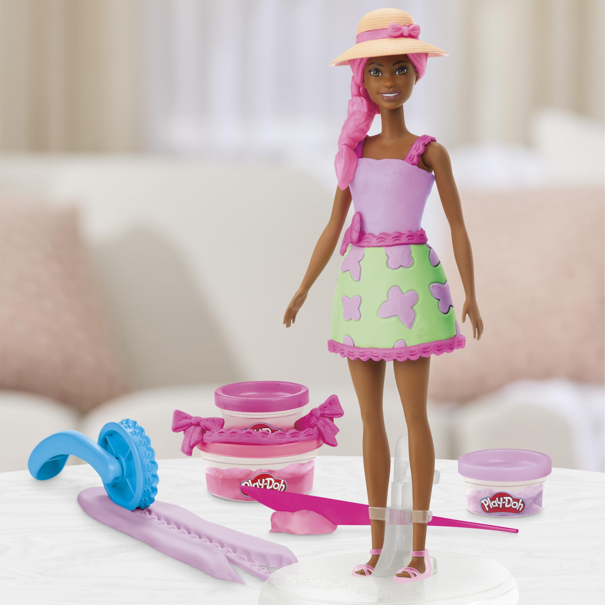 Play-Doh Barbie Garden Party Doll Set - Image 2
