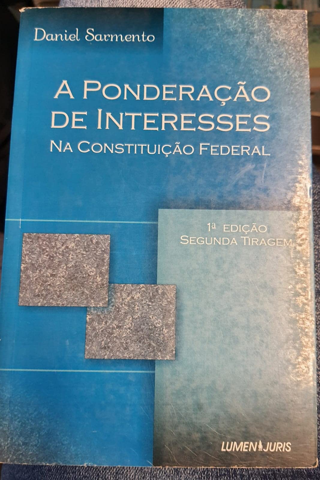 Capa de Ponderação De Interesses Na Constituição Federal
