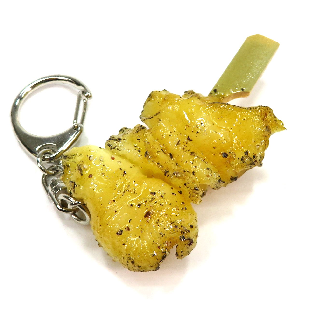 Amazon.co.jp: 食品サンプルキーホルダー 食べちゃいそうな焼鳥皮塩 