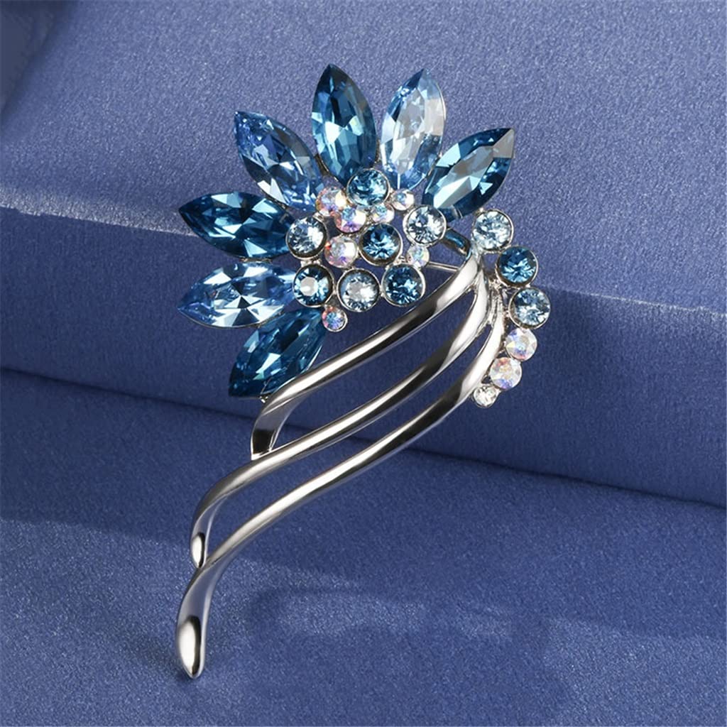 Crystal Brosche Frauen Jacke Corsage Coat Pin Abzeichen Korea Blumenkleidung Accessoires