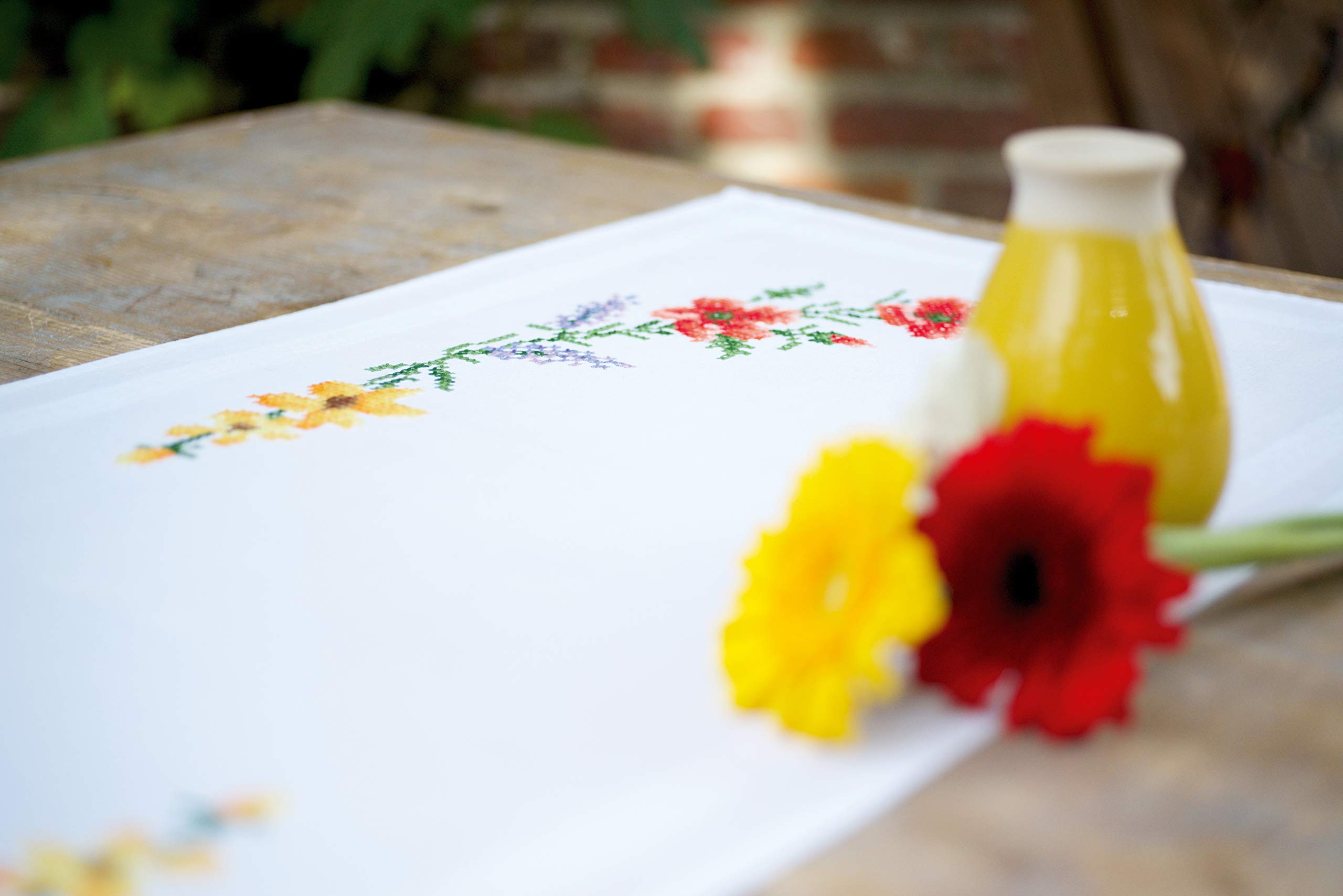 Vervaco Embroidery Kits Cross Stitch Table Runner DIY Kit, Tablecloth to Embroider with Embroidery Image in Modern Design, Cotton and Embroidery Thread, 16 x 40 Inches, Flowers & Lavender