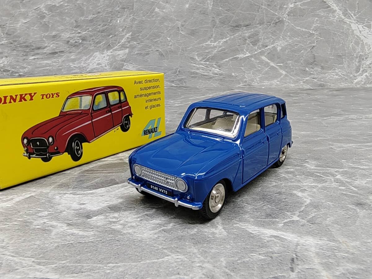 Amazon.co.jp: Dinky Toys 1/43 ルノー 4L 518 : ファッション