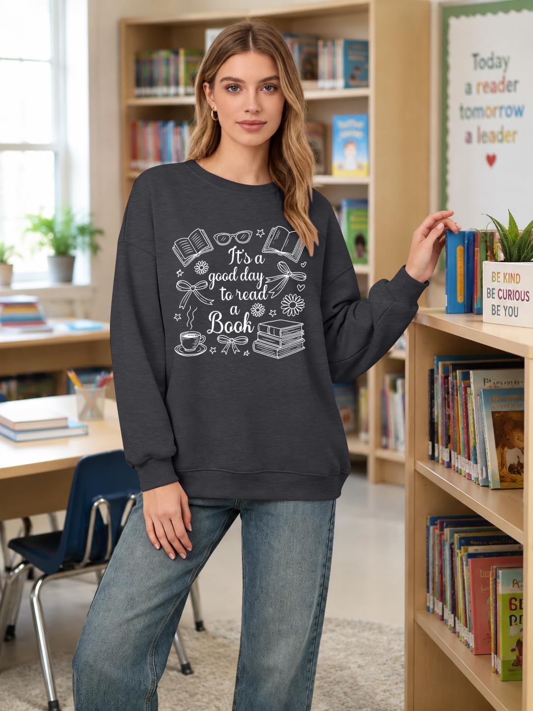 ALLTB Book Sweatshirts Women It’s a Good Day to Read Book Graphic Shirt Bookish Teacher Reading Pullover Long Sleeve Top