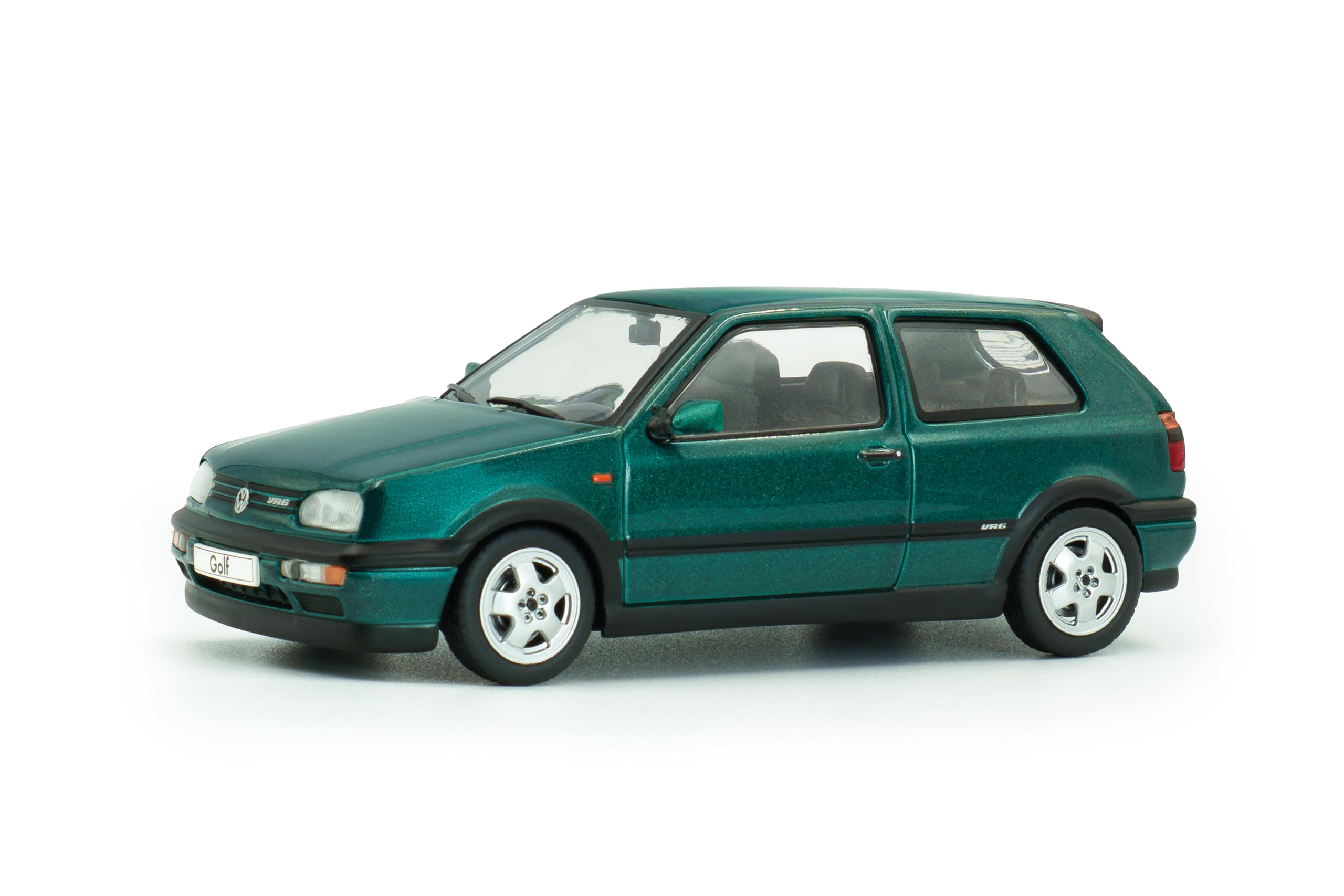Solido VW Golf MKIII VR6 (1994) – compact hatchback 90s, sports lines, rims, Diecast car model, green, 1:43