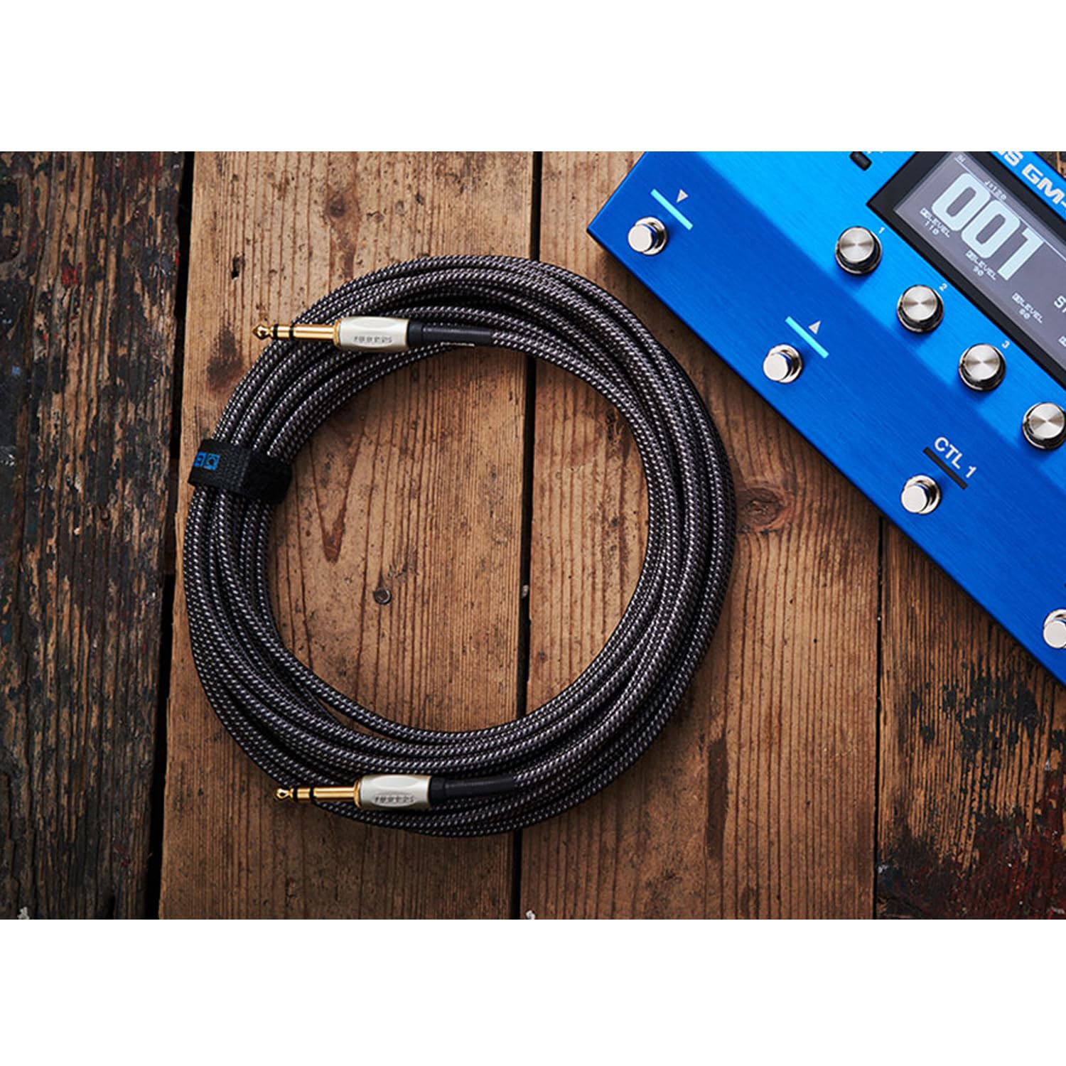 BOSS BGK-30 kabel szeregowy GK do urządzenia z efektami syntezatora 9 m + ściereczka z mikrofibry Keepdrum