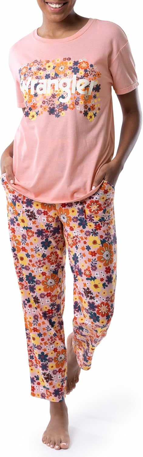 Wrangler womens Short Sleeve Graphic Tee and Printed Pants Pajama Sleep Set
