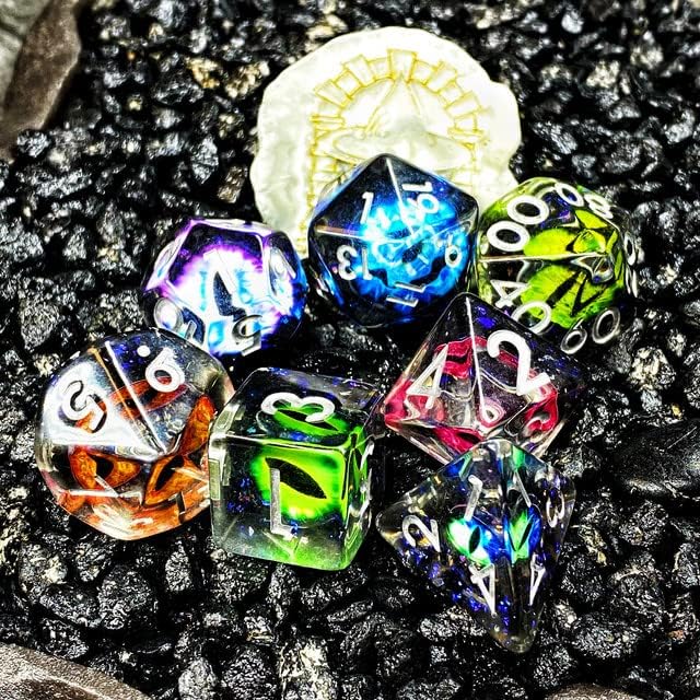 Miniatura 4 de Sage's Portal Animal Familiars - Juego de dados poliédricos de resina para Dungeons and Dragons RPG Pathfinder, mesa TTRPG (ojos de dragón arcoíris