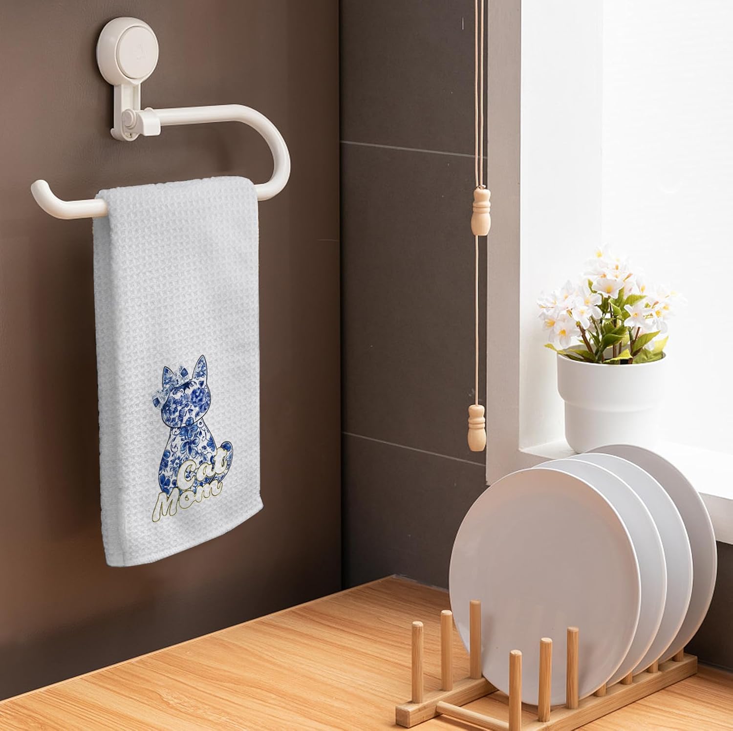 HIWX Cat Mom Kitchen Towels, Blue Chinoiserie Floral Kitty Decorative Kitchen Dish Towels, Cat Mom Lady Lovers Owners Gifts for Women Hand Towels for Bathroom Decor, 16x24 Inches - Image 2