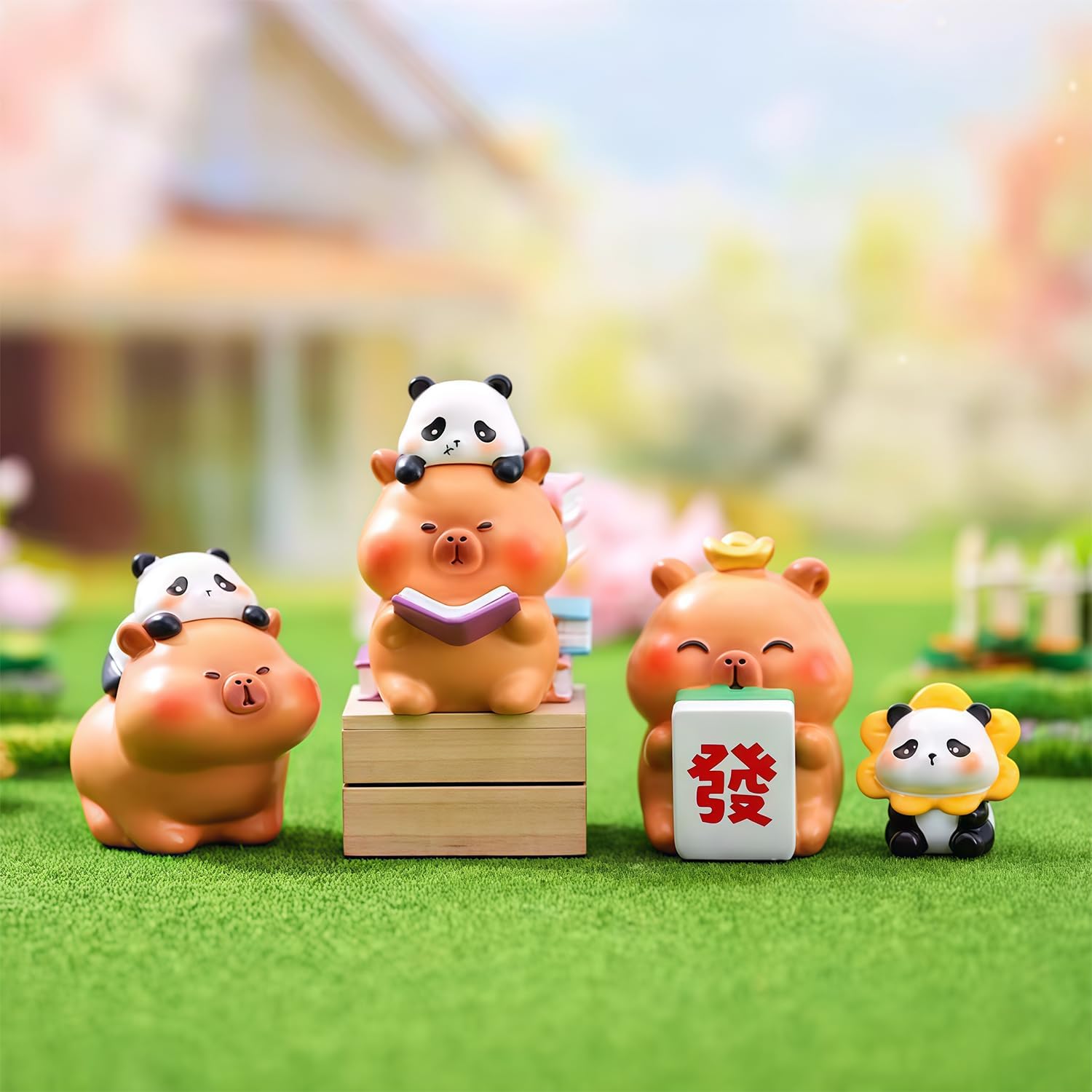 Yuangungun Shuihanhan Capybara and Panda Series Blind Box Figures, Random Design Action Figures Collectible Toys for Birthday Gift, Home Decorations, Single Box