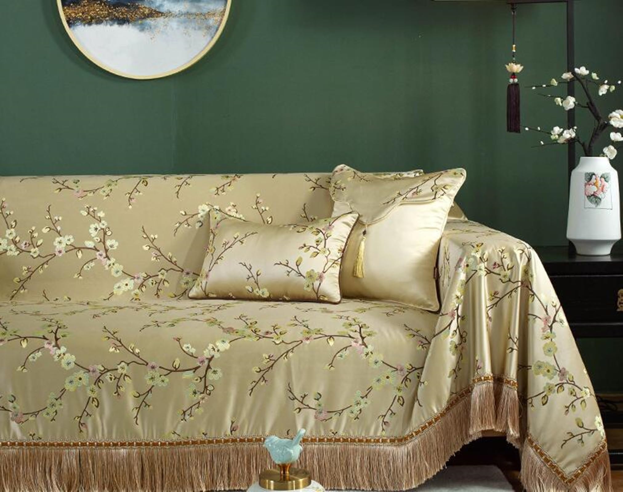 Couverture Canapé, 190x330CM, Convient à 3 Places, Motif Floral Brodé, Champagne, Housse de Canapé Plaid Satin Protection, Anti Griffe de Chat
