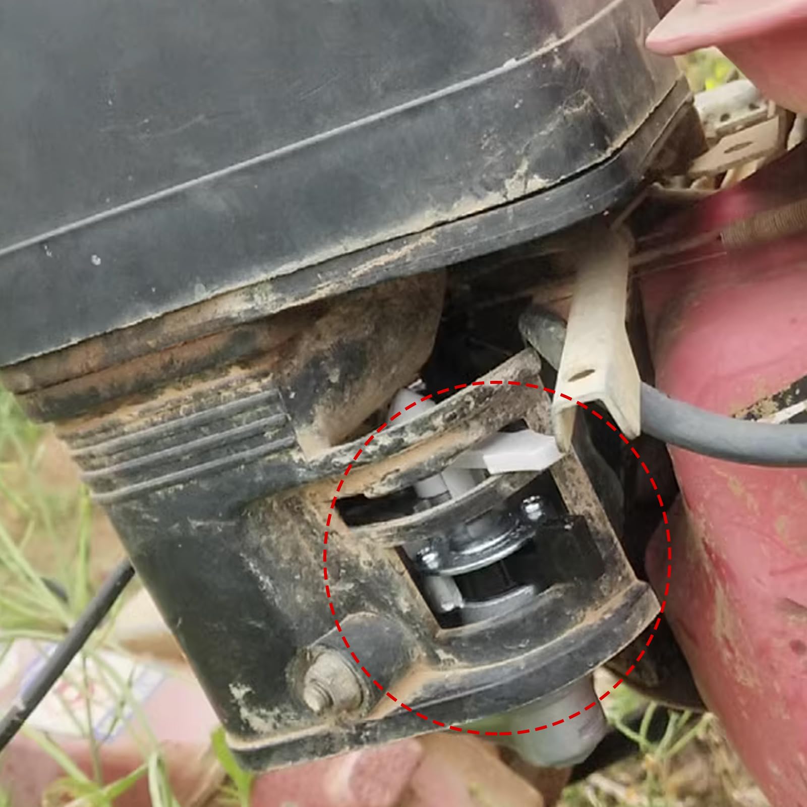 JOJOCY 699831 Gaźnik do silników kosiarki do trawy Briggs & Stratton 283702 283707 284702 284707 28D702 28D707 Zamienia 694941 499158