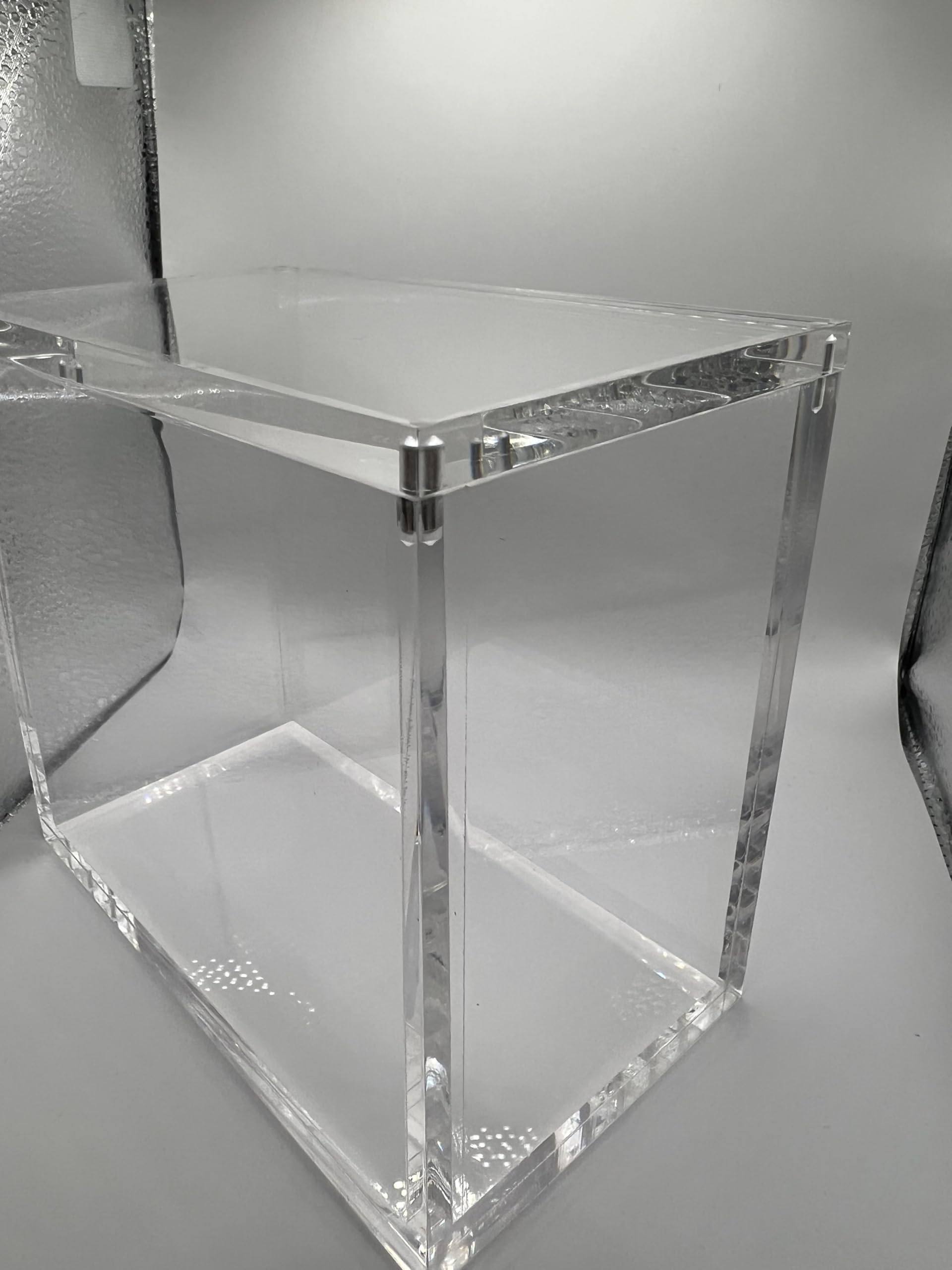 Casemon Acrylic Case for One Piece Blue Bottom Booster Box Magnet Lid :  Amazon.ca: Toys & Games
