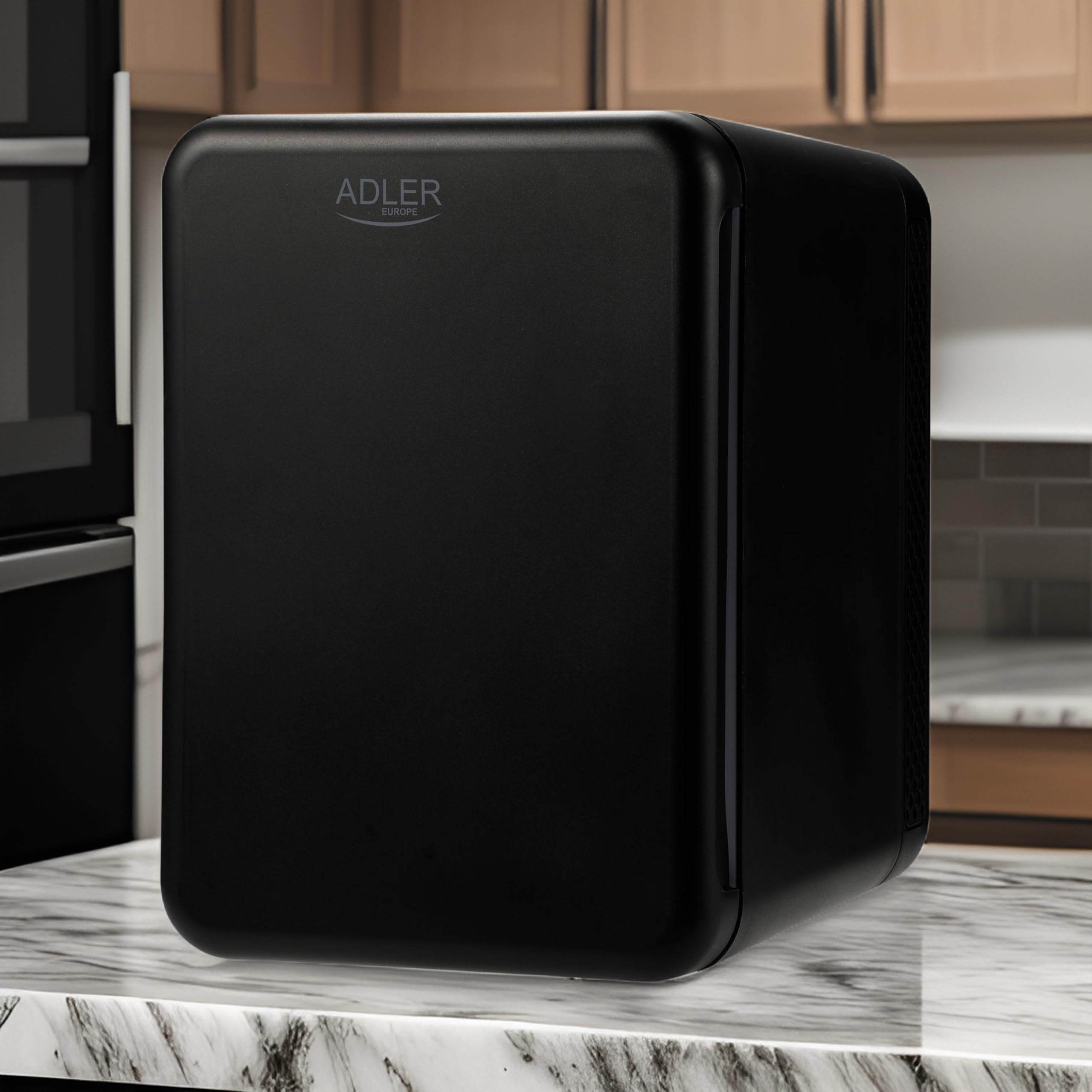 Adler AD 8084 Réfrigérateur Noir